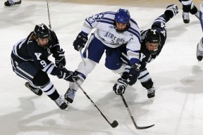 kaiyun网站-布莱顿边中结合形成良好进攻通道，布莱顿森林体系之后